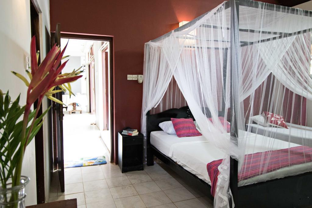Villa Taprobane Negombo Exterior photo